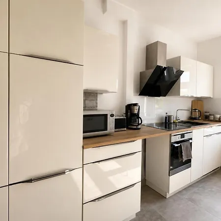 Stadtnah & Gruen Westparknaehe Lägenhet